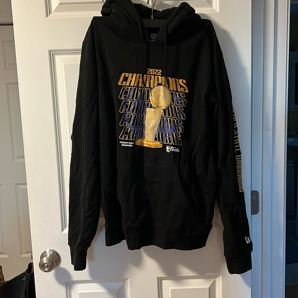 Like new golden states hoodie